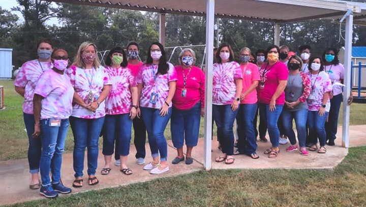 Clarksville Elem wears pink for the Principal